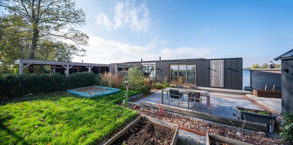 Landelijk gelegen watervilla