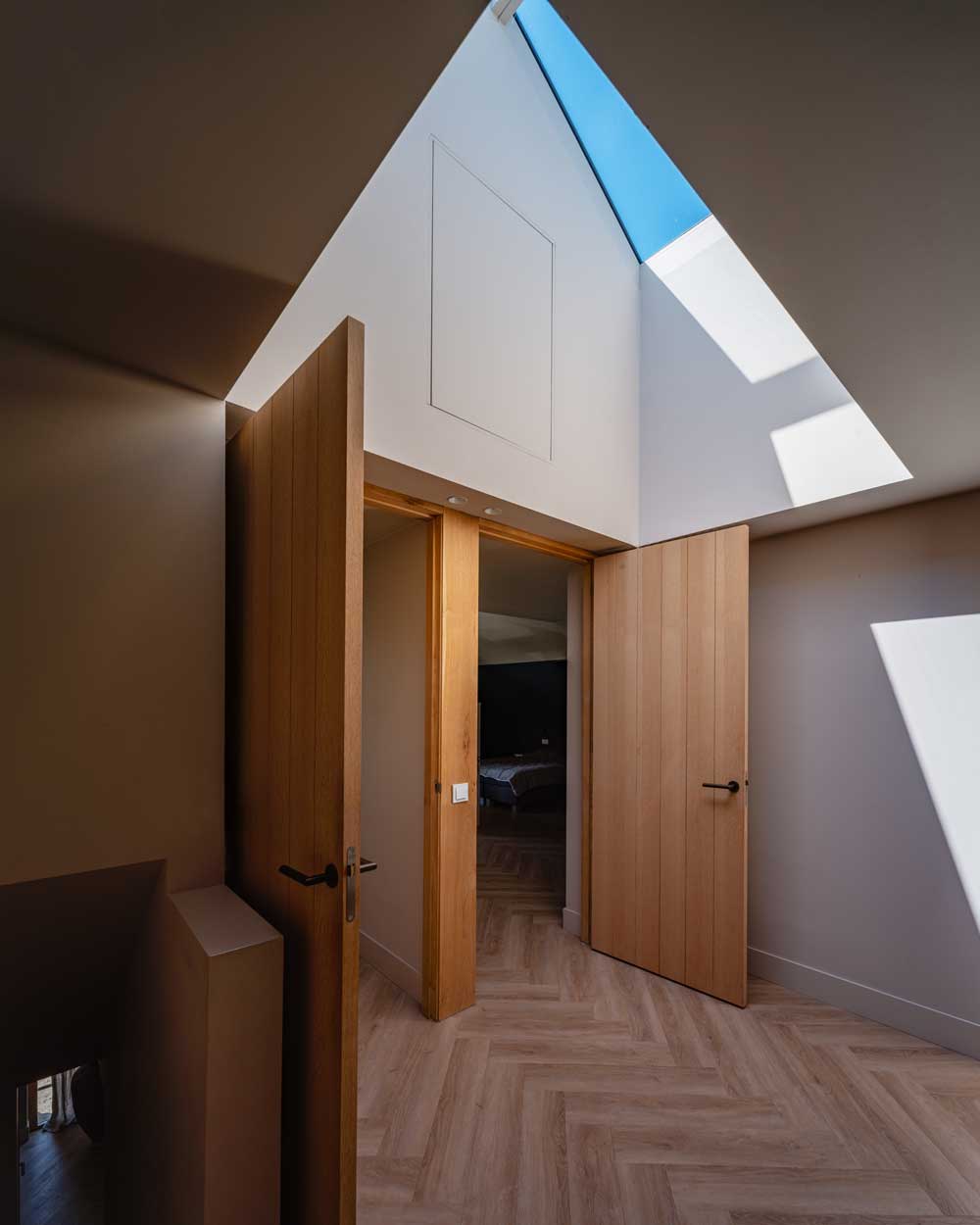 Houten villa met glas Loosdrecht