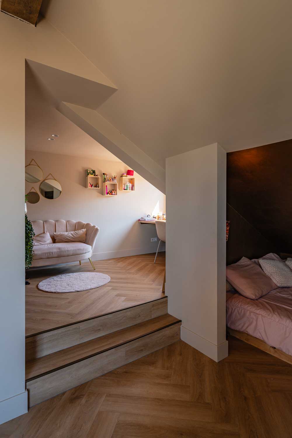 Houten villa met glas Loosdrecht